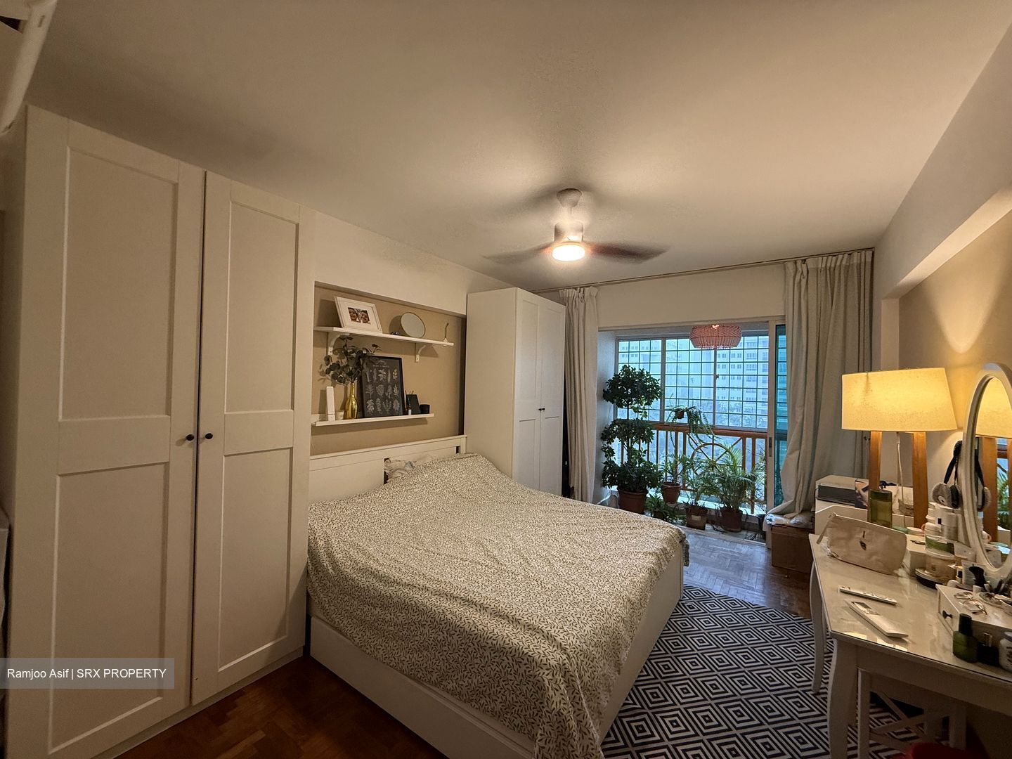 Melville Park (D18), Condominium #501503361